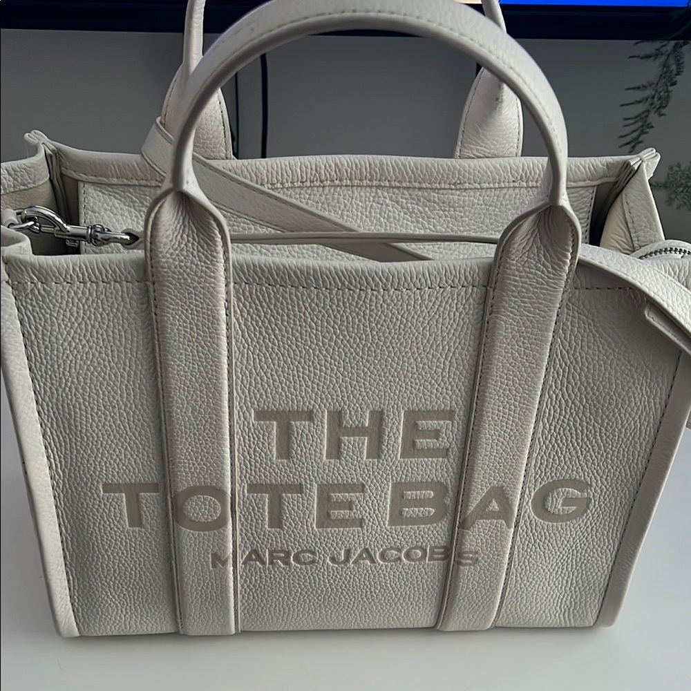 Marc Jacobs White Tote Bag